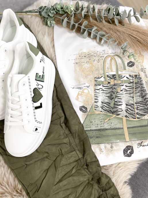 Sneaker "Love"