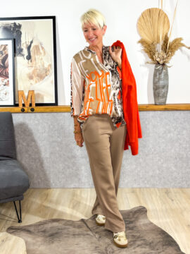 Edler Jogger mit weit geschnittenem Bein, Marlene Style, Seiten-Taschen, super bequem zu tragen, keine Gesäßtaschen.