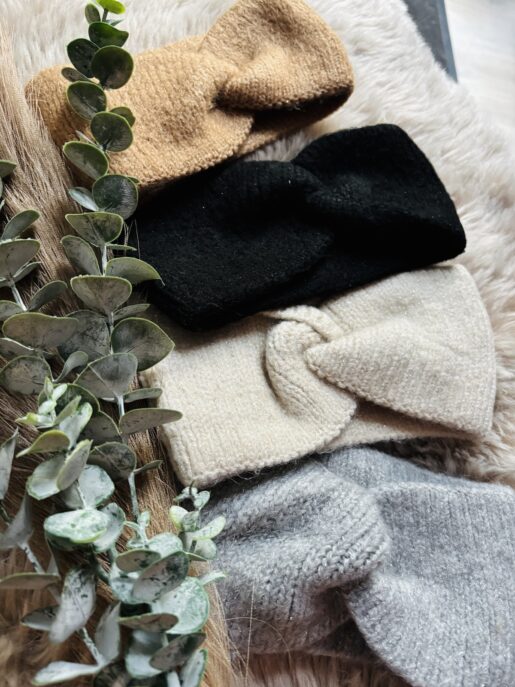 Wärmendes Stirnband mit dezentem (Glitzer) Schimmer für triste Wintertage. Acryl | Spandex | Polyester Einheitsgröße