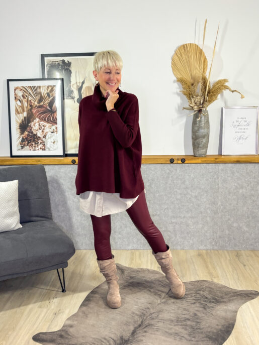 Dein Herbst/Winter MUST-HAVE! Kunstleder-Leggings mit hoher "Bauchweg-Taille" und tollem festen Sitz, dünnes Innenfutter, Stretchanteil.