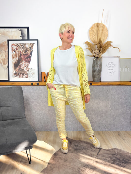 Jogpants mit tollem Stretchanteil und gechecktem Print, etwas dicker und super bequem zu tragen, 2 Seitentaschen, Gummibund.